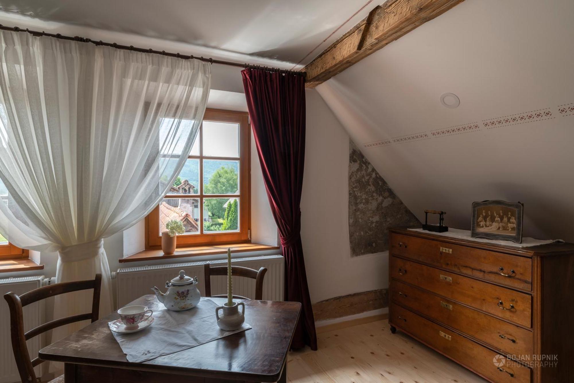 Notranjska Hisa - Traditional Country House, Close To The World Attraction Cerknica Lake Begunje pri Cerknici المظهر الخارجي الصورة
